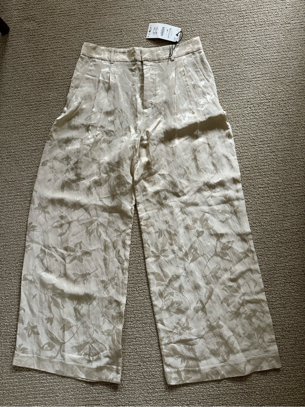 Zara Women's Wide-Leg Floral Jacquard Trousers in Light Cream